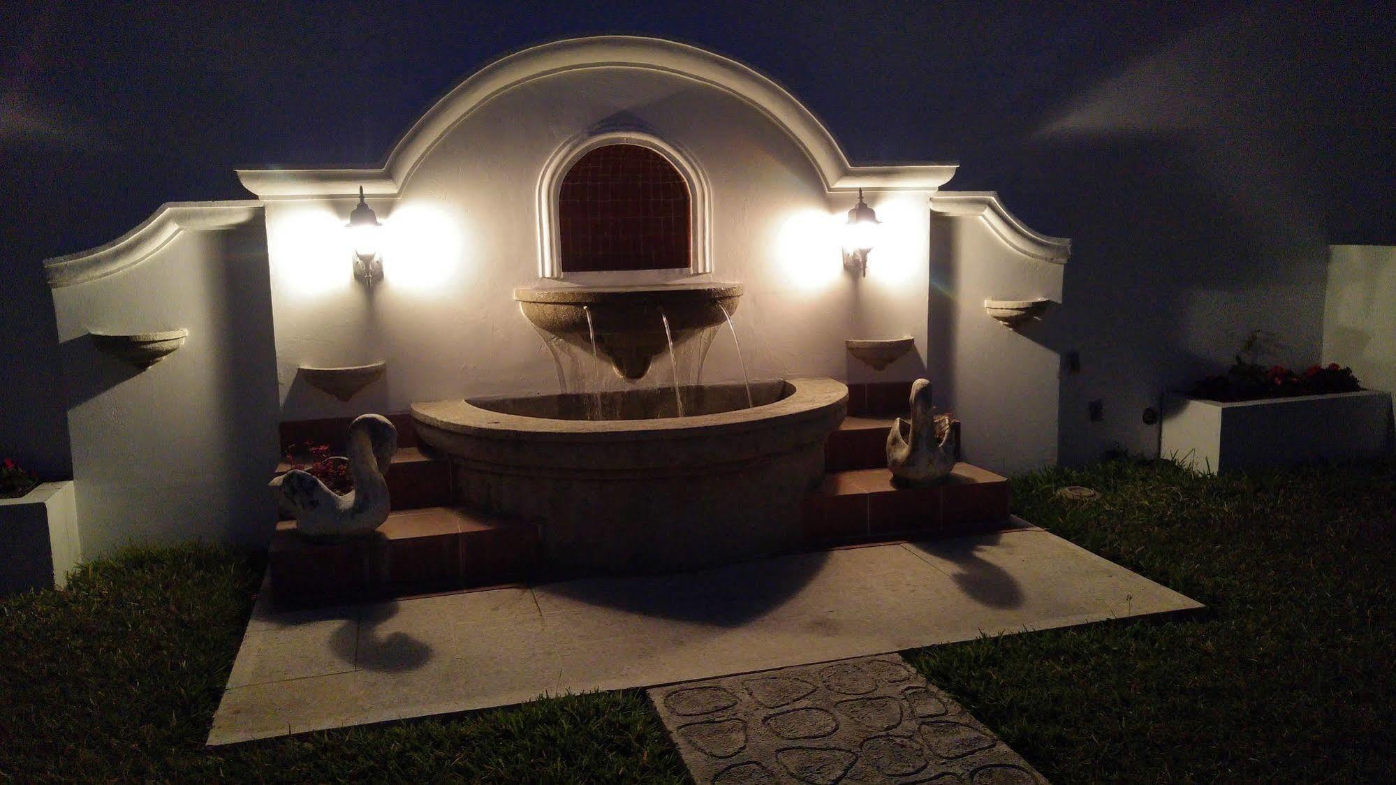 Ixkanul Antigua Hotel 外观 照片